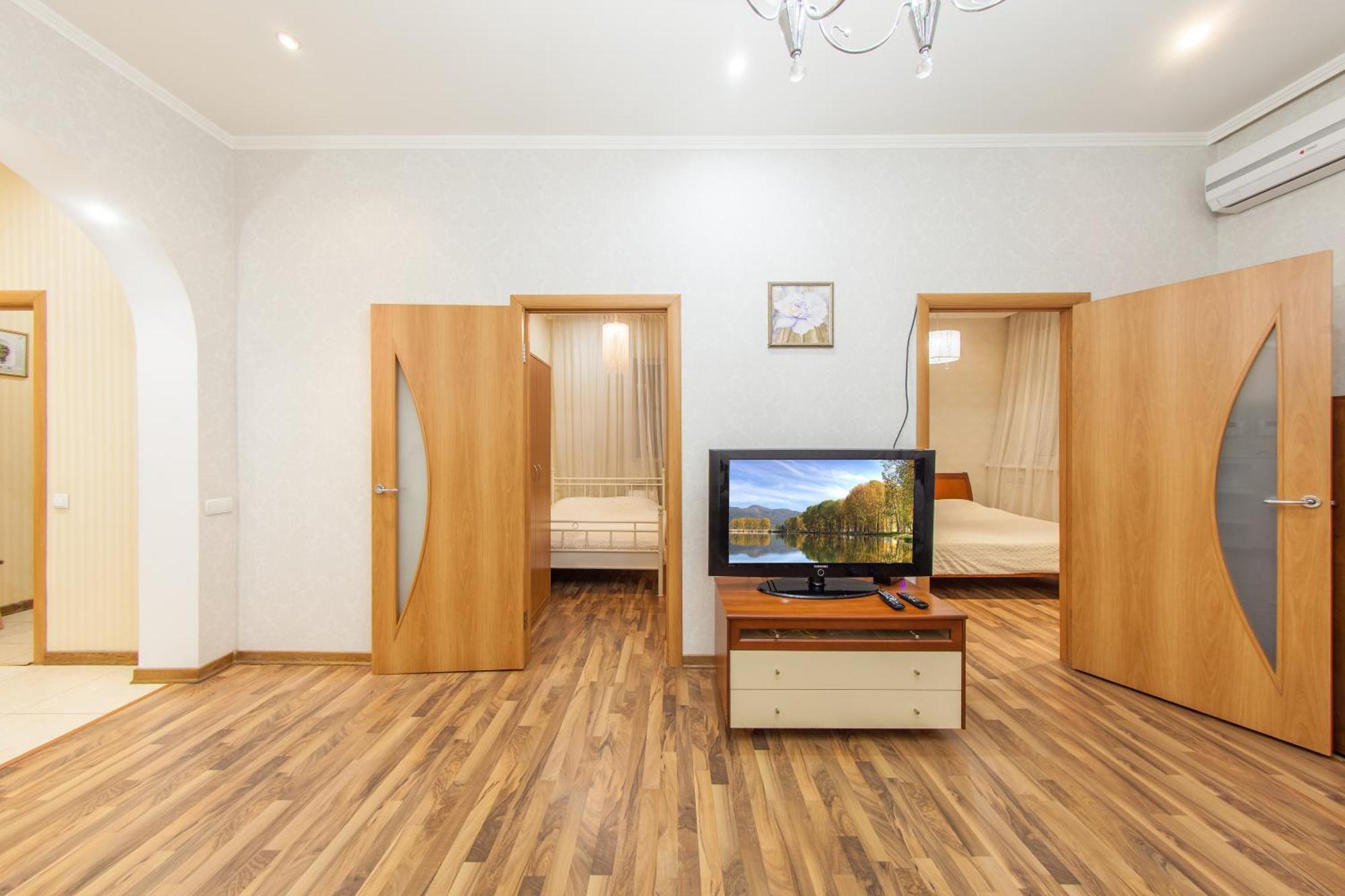 Apartment In The City Center Kiev Exterior foto