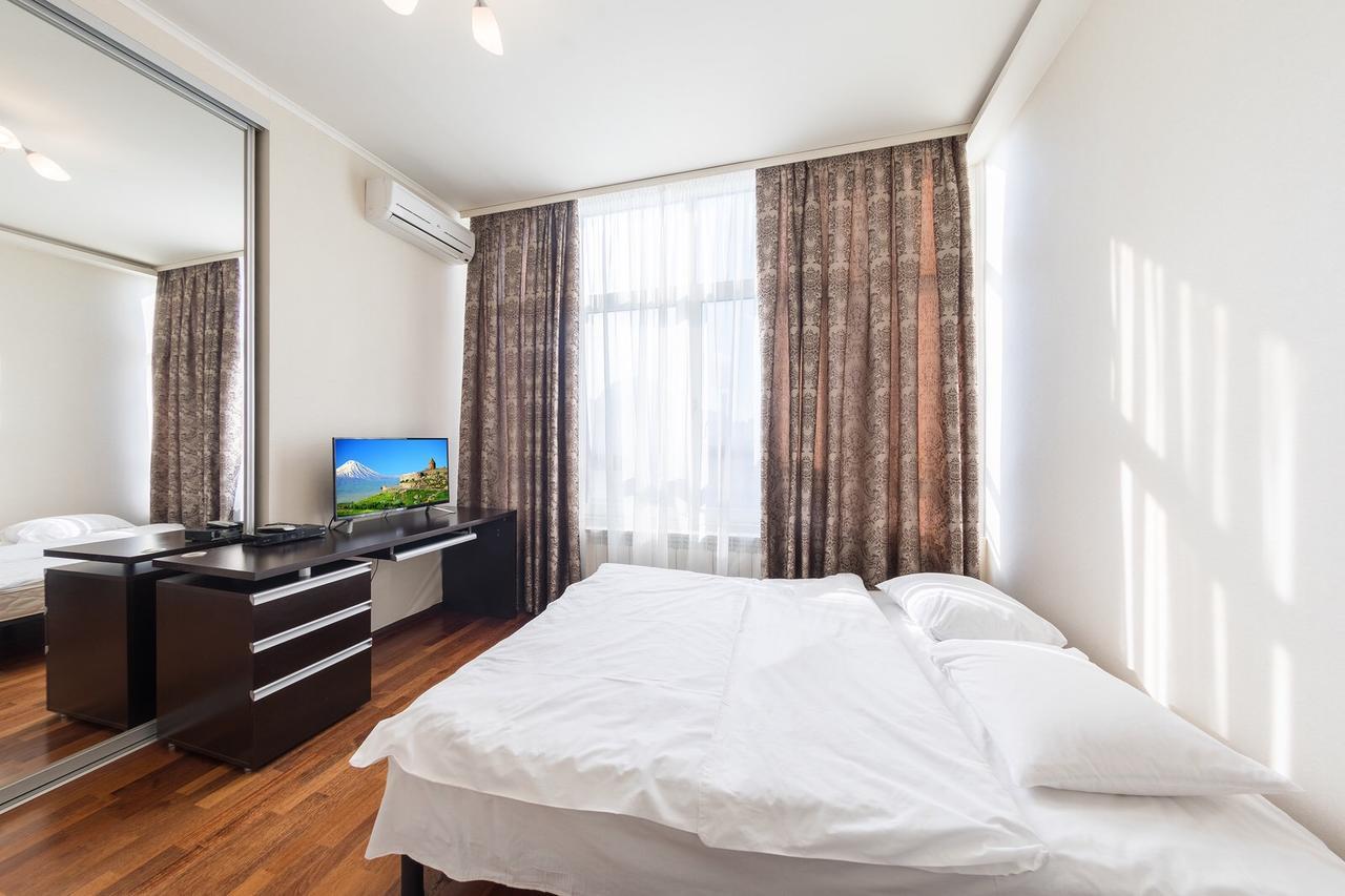 Apartment In The City Center Kiev Cameră foto